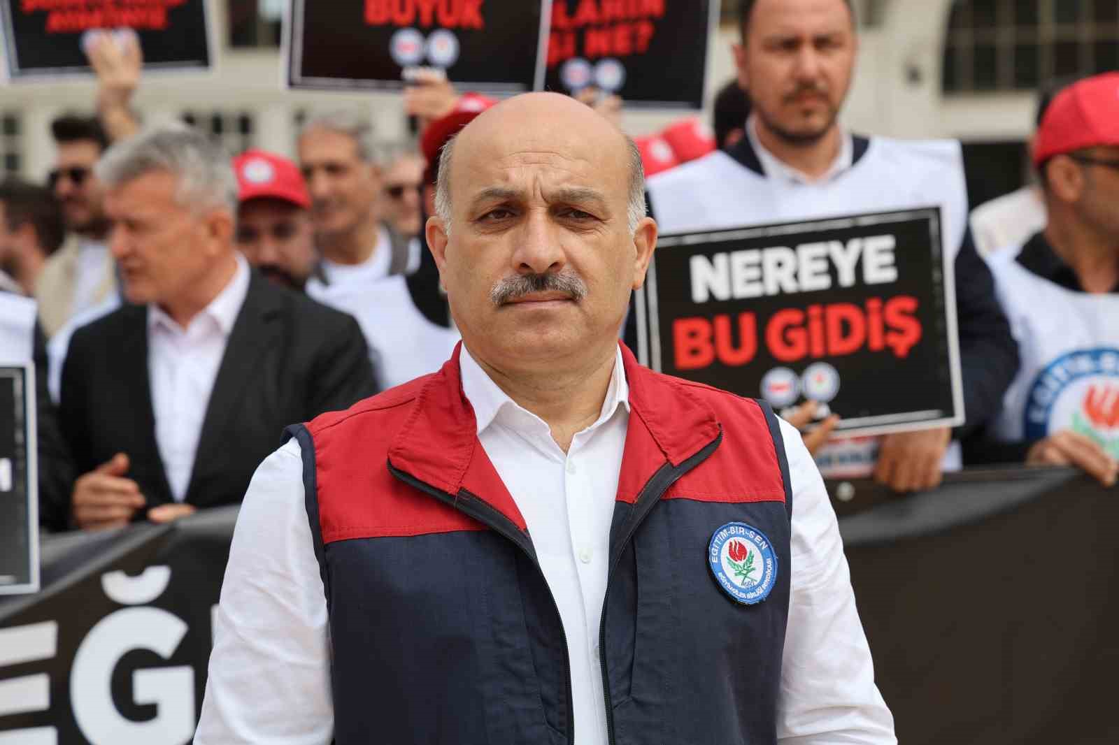 adanada egitimciler sanliurfadaki saldiriyi kinadi 3 p3jKOFSh