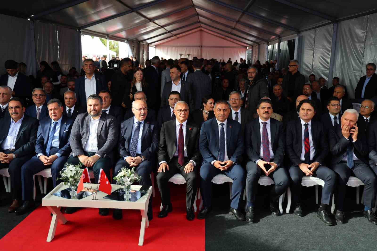 adanada fatma sutcu kardiyoloji merkezinin temeli atildi 3 BVaiyCsZ