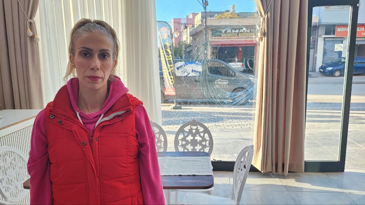 adanada iki kiz kardesin islettigi dugun organizasyon ofisine tasli saldiri 2 wdQVi9D5