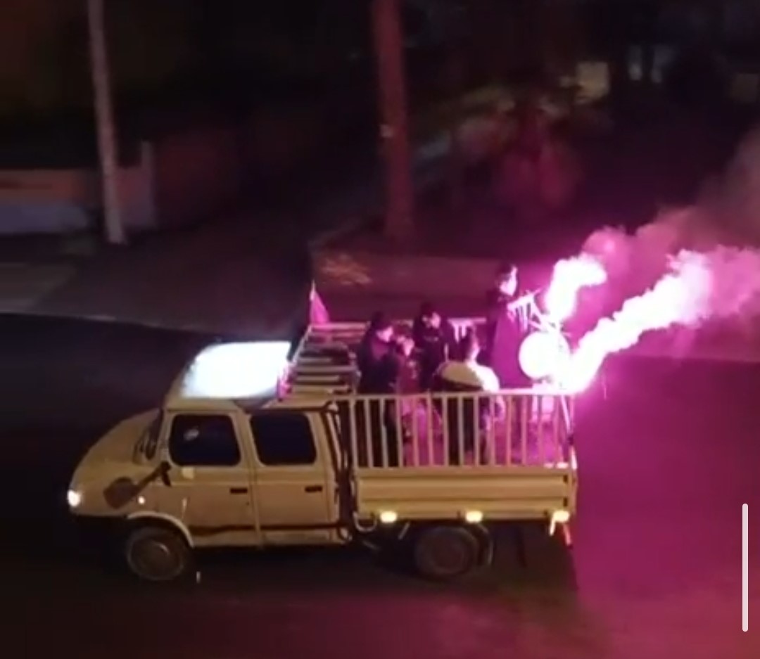 adanada ilk sahurda mesaleli davul sovu 1 nEwZPX9S