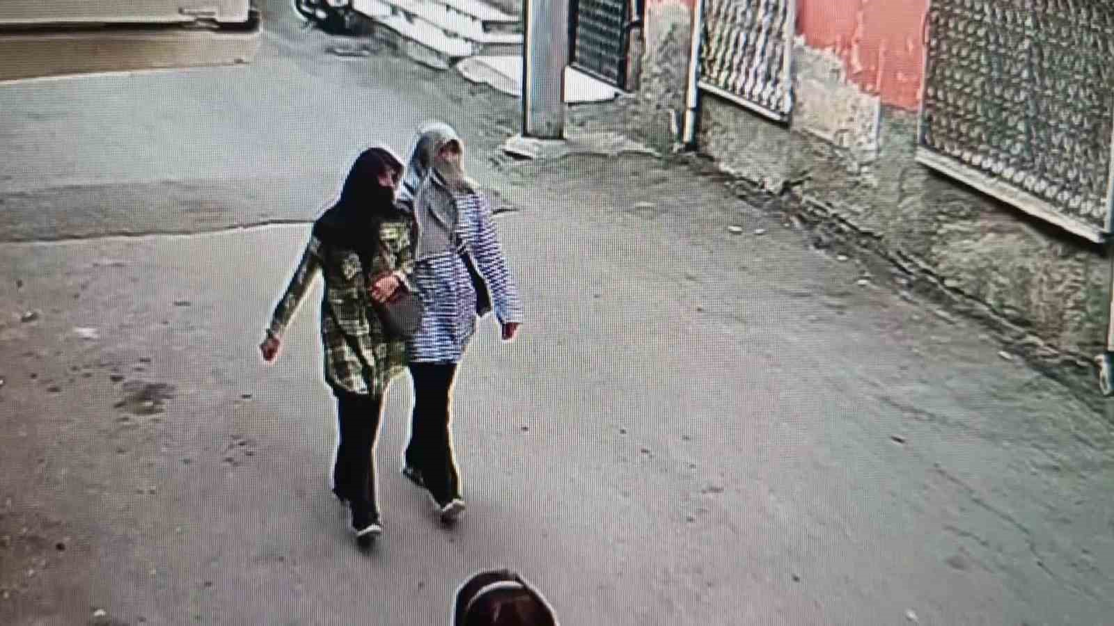 adanada kadin hirsizlar 670 bin tllik altin caldi biri yakalanip tutuklandi 0 WUpJr5Wa