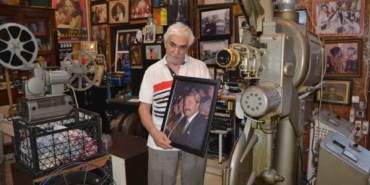 adanada-kadir-inanir-anisina-ucretsiz-sinema-gosterimi-yapiliyor-GRRkIQWU.jpg