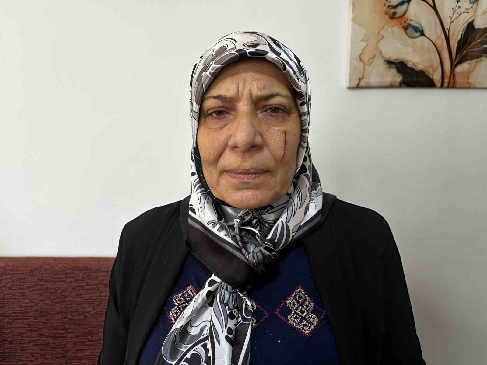Adana’da park yeri tartışması aileleri karşı karşıya getirdi 5 adanada park yeri tartismasi aileleri karsi karsiya getirdi 1 pmmOMAIT