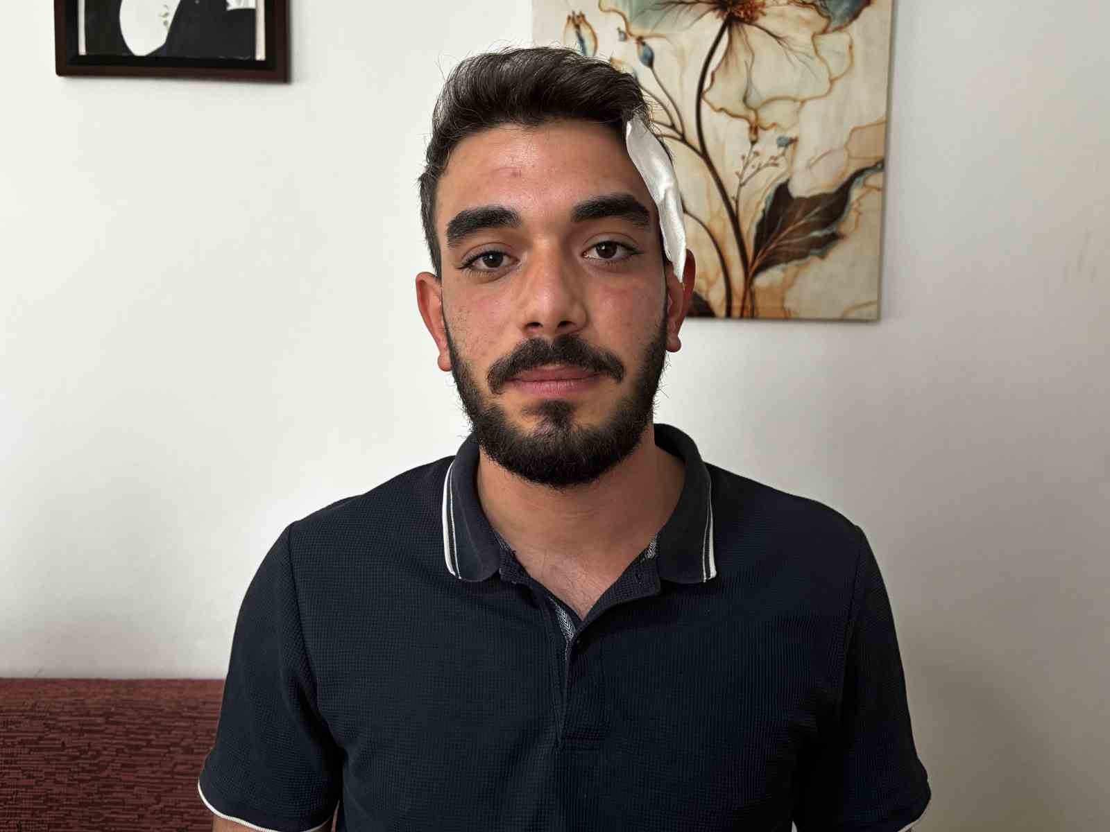Adana’da park yeri tartışması aileleri karşı karşıya getirdi 6 adanada park yeri tartismasi aileleri karsi karsiya getirdi 2 KYgrbJZZ