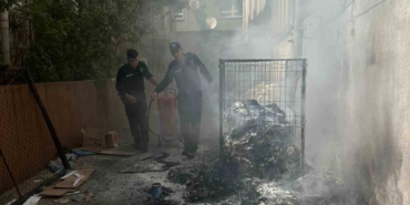 adanada-polis-ekiplerinin-mudahalesi-yanginin-buyumesini-onledi-Bdu8v7pg.jpg