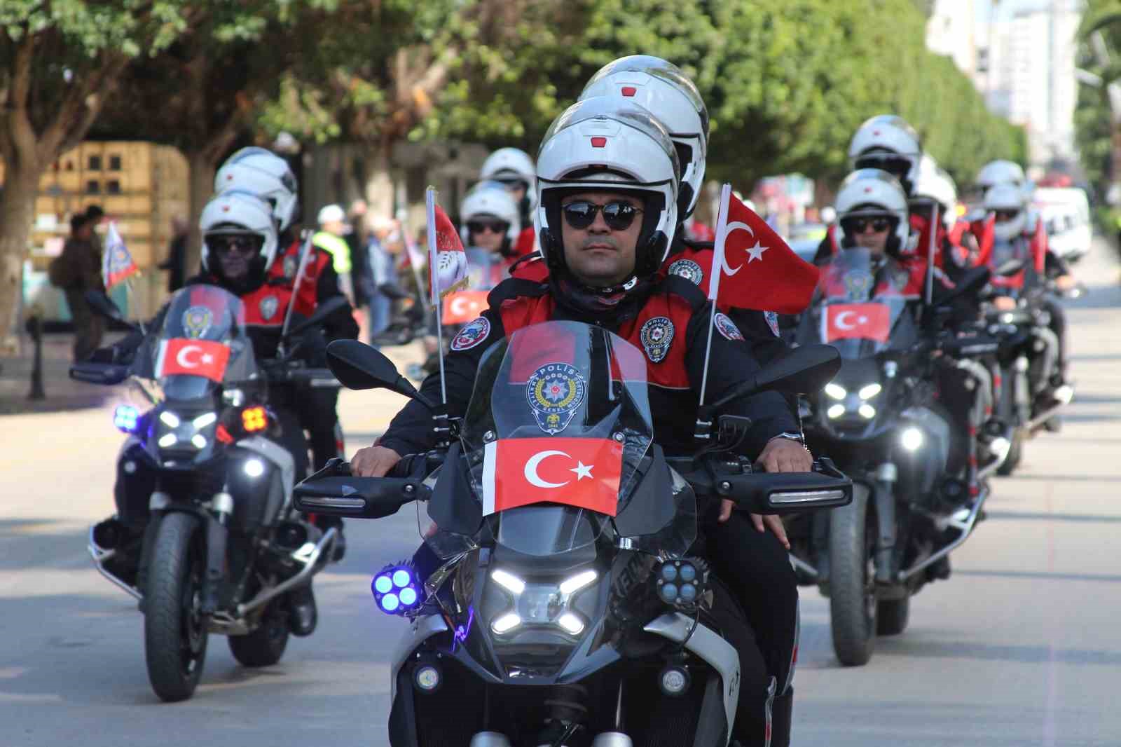 adanada polis korteji nefes kesti 1 ZIQGnXaK