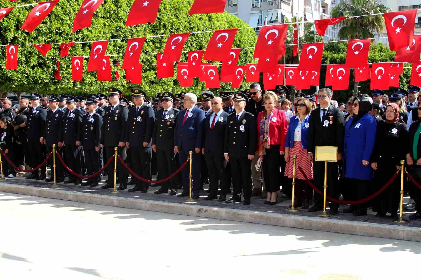 adanada polis korteji nefes kesti 7 68eEGtAD