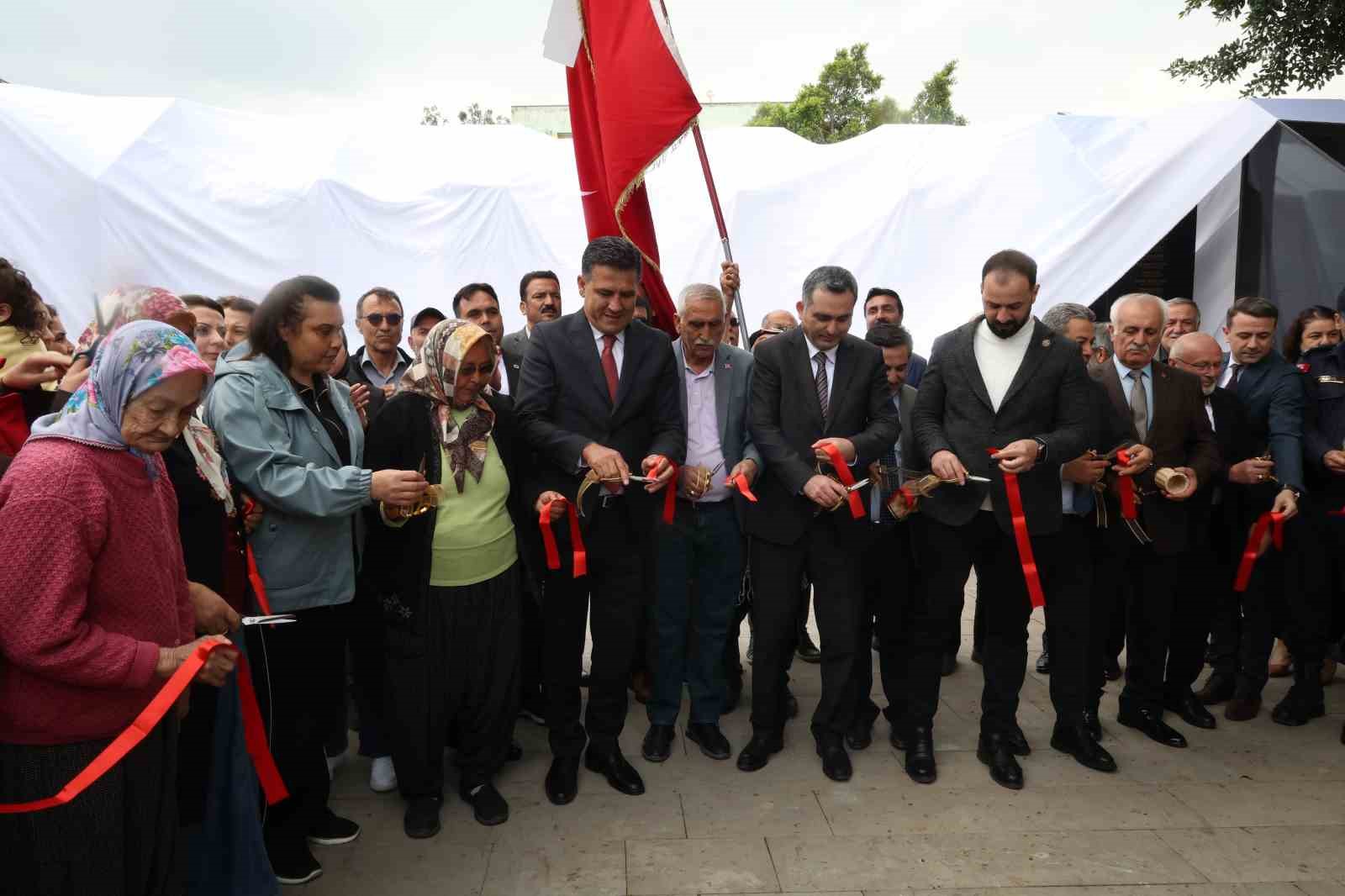 adanada sehitlik aniti dualarla acildi 2 ef4ZDTlU
