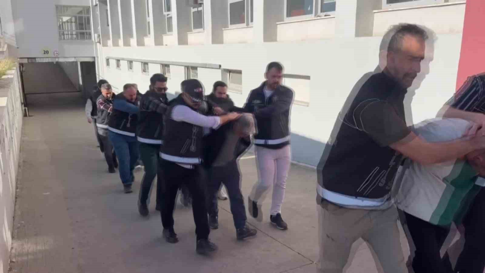 adanada silah ve muhimmat ticareti sebekesi cokertildi 11 tutuklama 3 SOz59mRC