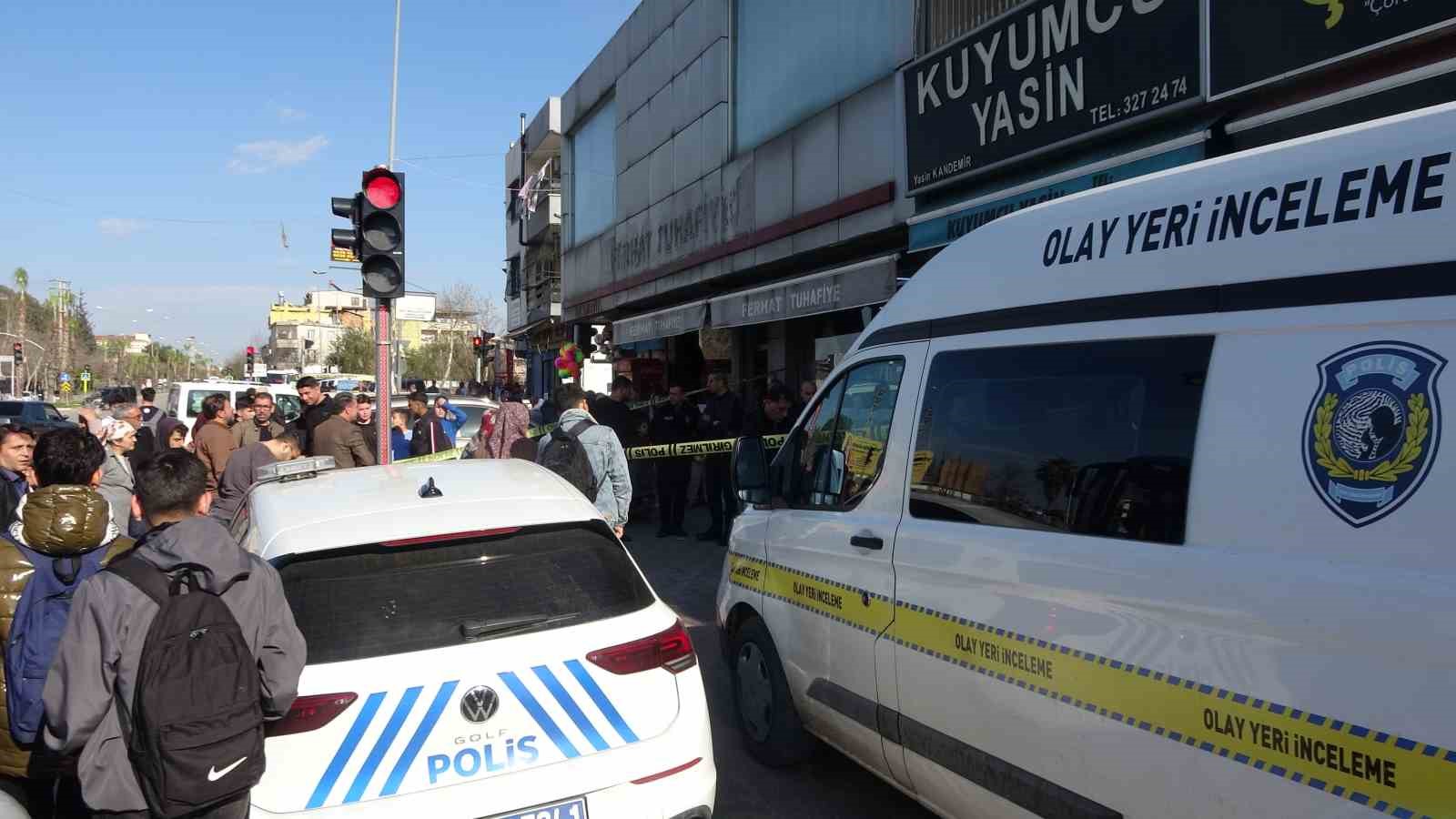 adanada silahli kuyumcu soygunu 6 zssDCSO2
