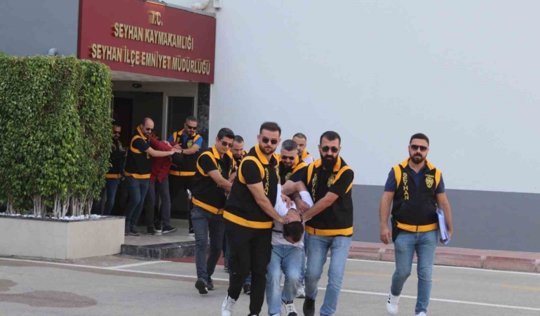 adanada-suc-sebekesine-operasyon-4-tutuklama-skL7fUVV.jpg