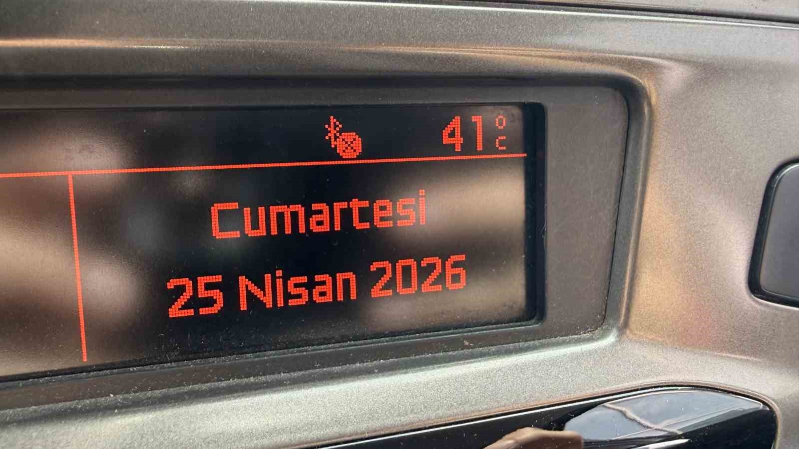 Adana’da termometreler 41 dereceyi gösterdi 5 adanada termometreler 41 dereceyi gosterdi 1 dhc9tidK
