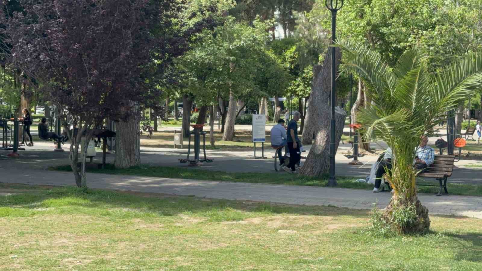 Adana’da termometreler 41 dereceyi gösterdi 10 adanada termometreler 41 dereceyi gosterdi 6 bFV9paXk
