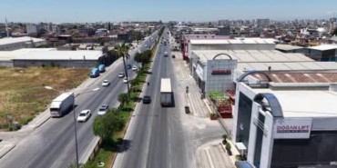 adanada-tirda-1-milyon-800-bin-uyusturucu-hap-ele-gecirildi-9ZXXO9Ud.jpg