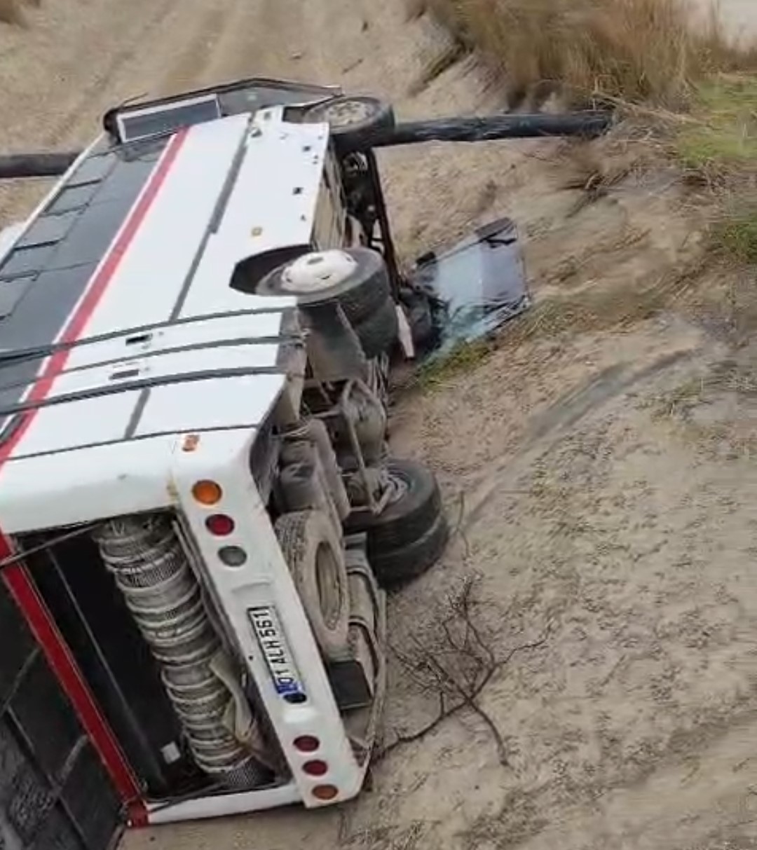 adanada trafik kazasi 1i agir 7 tarim iscisi yaralandi 1 gcyEBU27