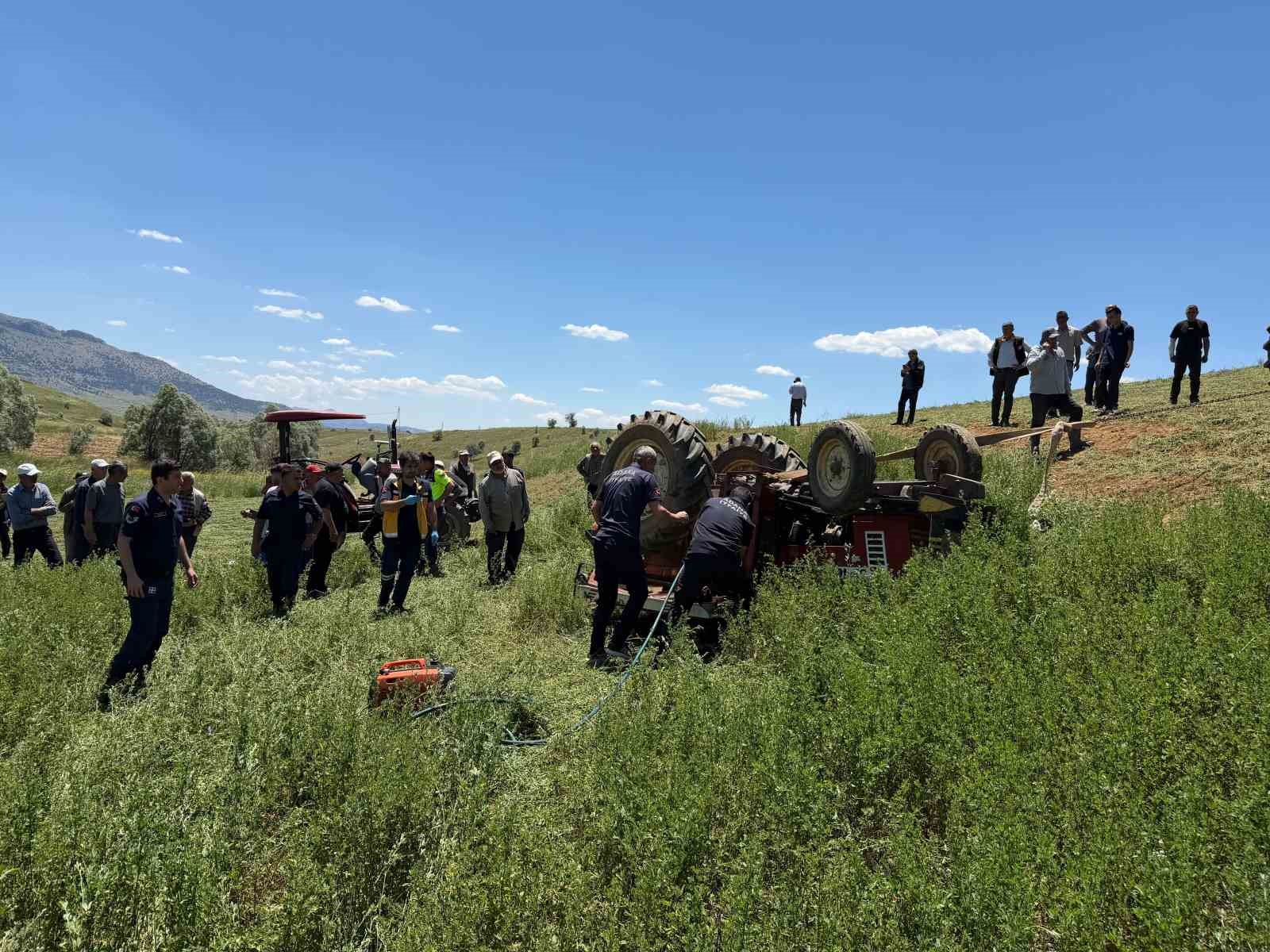Adana’da traktör kazası: 1 ölü 6 adanada traktor kazasi 1 olu 2 UpjHCPek
