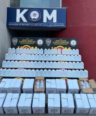 adanada-yilbasi-oncesi-sahte-icki-operasyonu-2-ton-kacak-etil-alkol-ele-gecirildi-X5NlS8Bl.jpg