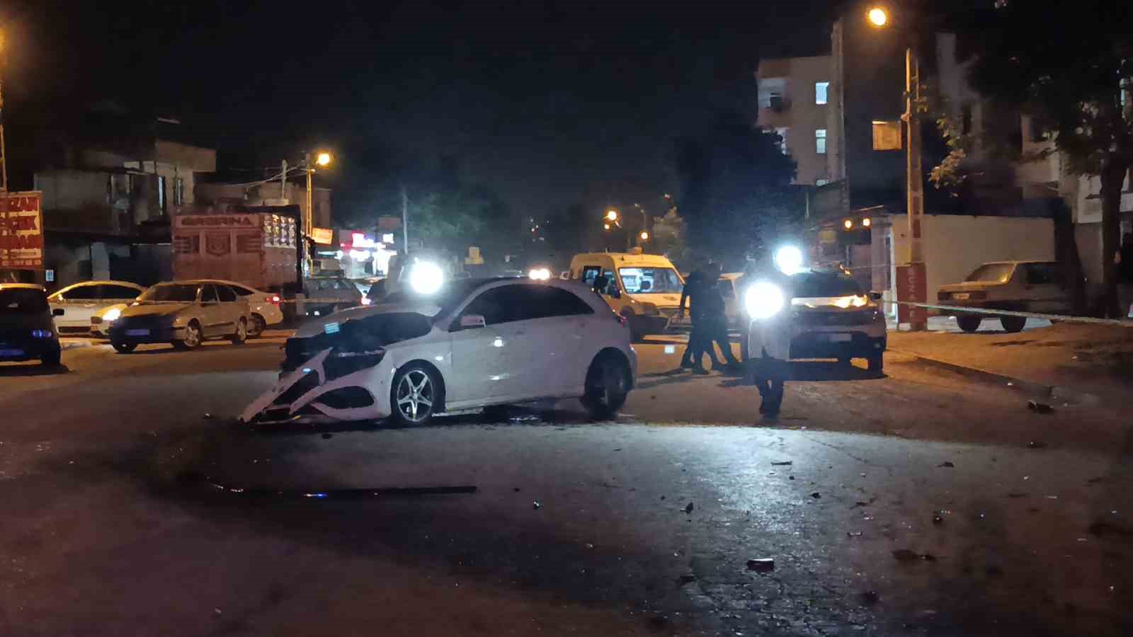 Adana’da zincirleme kaza: 1 ölü, 4 yaralı 4 adanada zincirleme kaza 1 olu 4 yarali 0 LQDSJOAt