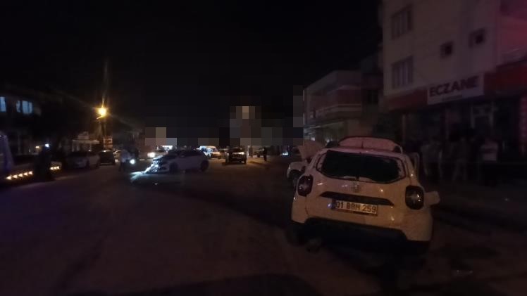 Adana’da zincirleme kaza: 1 ölü, 4 yaralı 5 adanada zincirleme kaza 1 olu 4 yarali 1