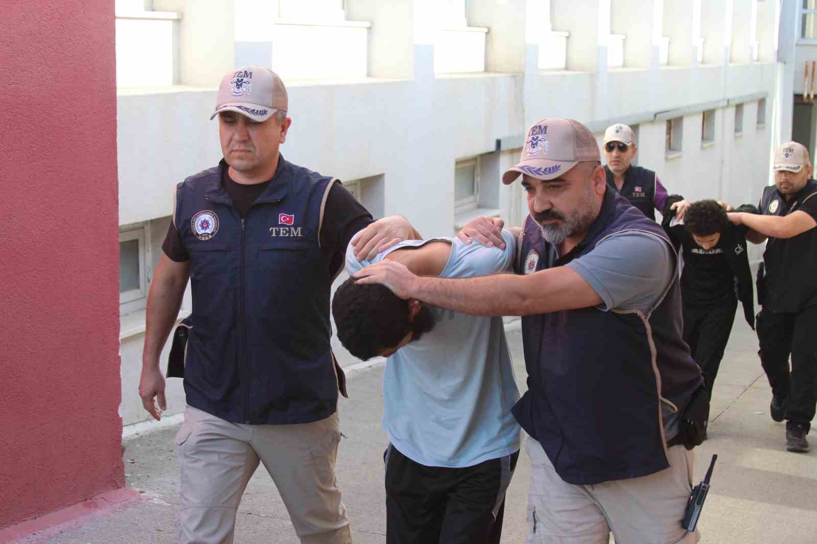 adanadaki deas operasyonu sozde turkiye emiri ile birlikte 6 supheli tutuklandi 5 UVuJV2br