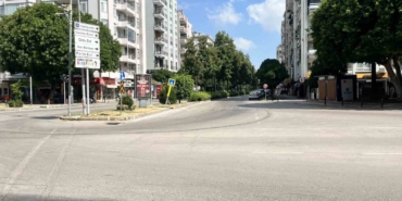 adanalilar-sicaktan-kacti-cadde-ve-sokaklar-bos-kaldi-SD3bPm8x.jpg