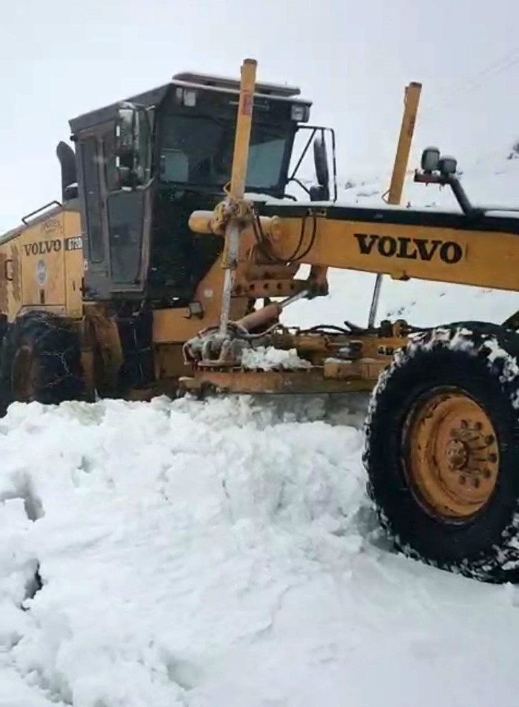 adanayi kayseriye baglayan gezbeli gecidinde kapanan yol acildi 3 aK7nNZR1