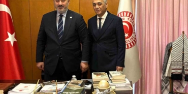 adil-kurbandan-tbmmde-hekimlik-meslek-kanunu-cagrisi-M8rCsTN6.jpg