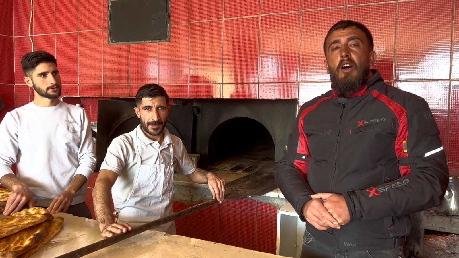 adilcevazda uc firin ramazan pidesini eski fiyattan satacak 4 DtNW2uVp