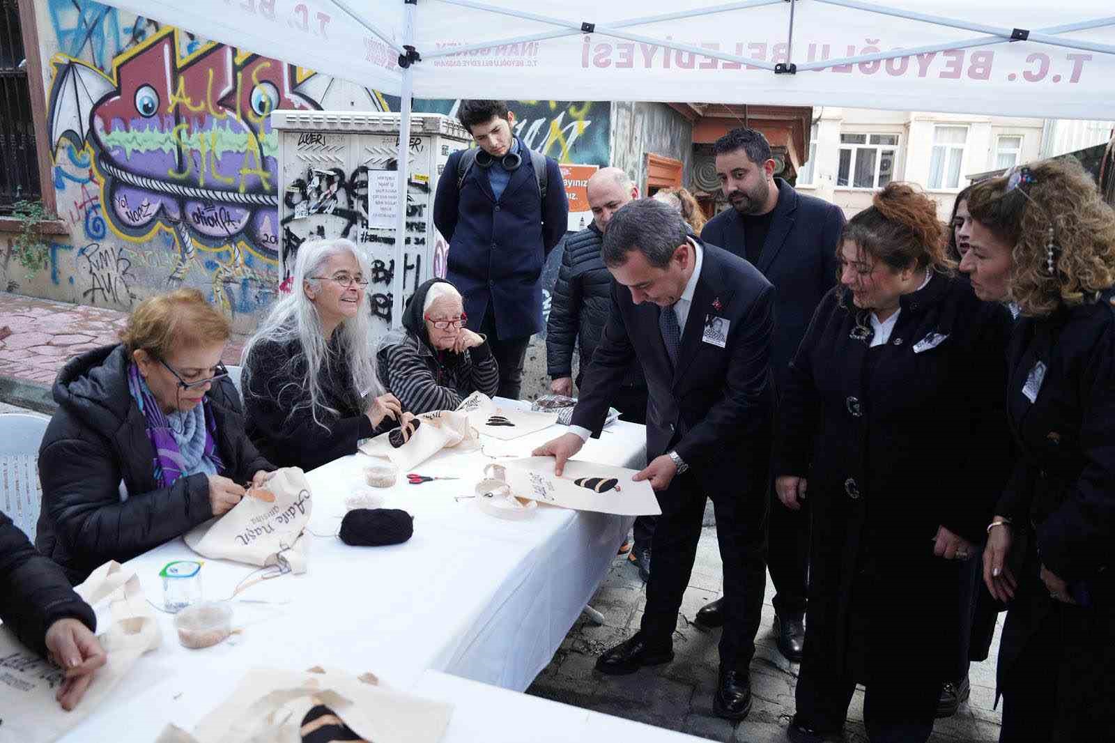 adile nasit vefatinin 38 yilinda beyoglunda anildi 3 VtkRWd1W