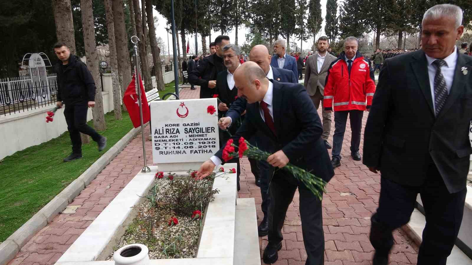 adiyaman kent protokolu sehitlik ziyaretinde bulundu 0