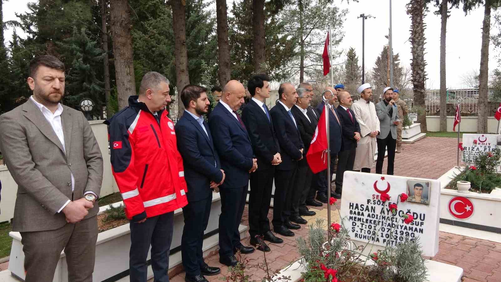 adiyaman kent protokolu sehitlik ziyaretinde bulundu 1 zNyKflOh
