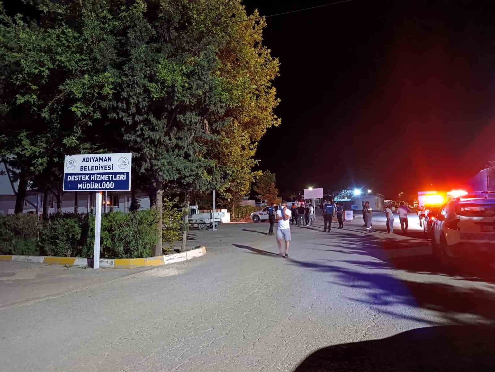 Adıyaman’da boş alanda klor gazı paniği 5 adiyamanda bos alanda klor gazi panigi 1