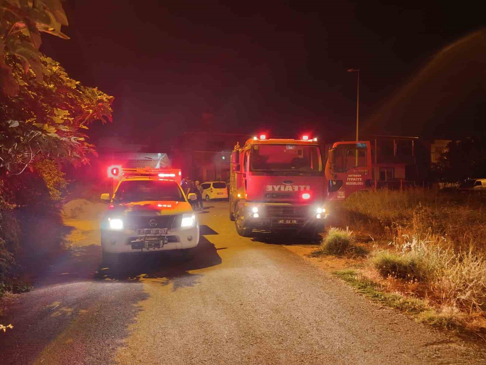 Adıyaman’da boş alanda klor gazı paniği 7 adiyamanda bos alanda klor gazi panigi 3 wUqUG5pp