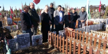 adiyamanda-deprem-sehidi-gazeteciler-anildi-kvUE6Ebw.jpg
