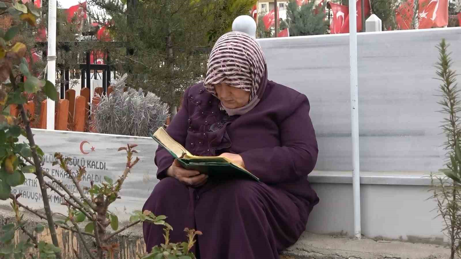 adiyamanda deprem sehitligine bayram ziyareti 1