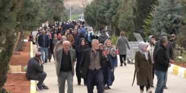 adiyamanda-deprem-sehitligine-bayram-ziyareti-MKSVXWnP.jpg