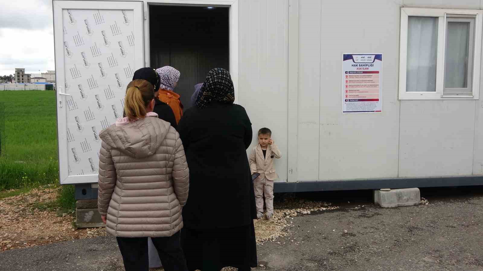Adıyaman’da depremzedeler için hak sahipliği başvuruları başladı 5 adiyamanda depremzedeler icin hak sahipligi basvurulari basladi 1 PWDj27MO
