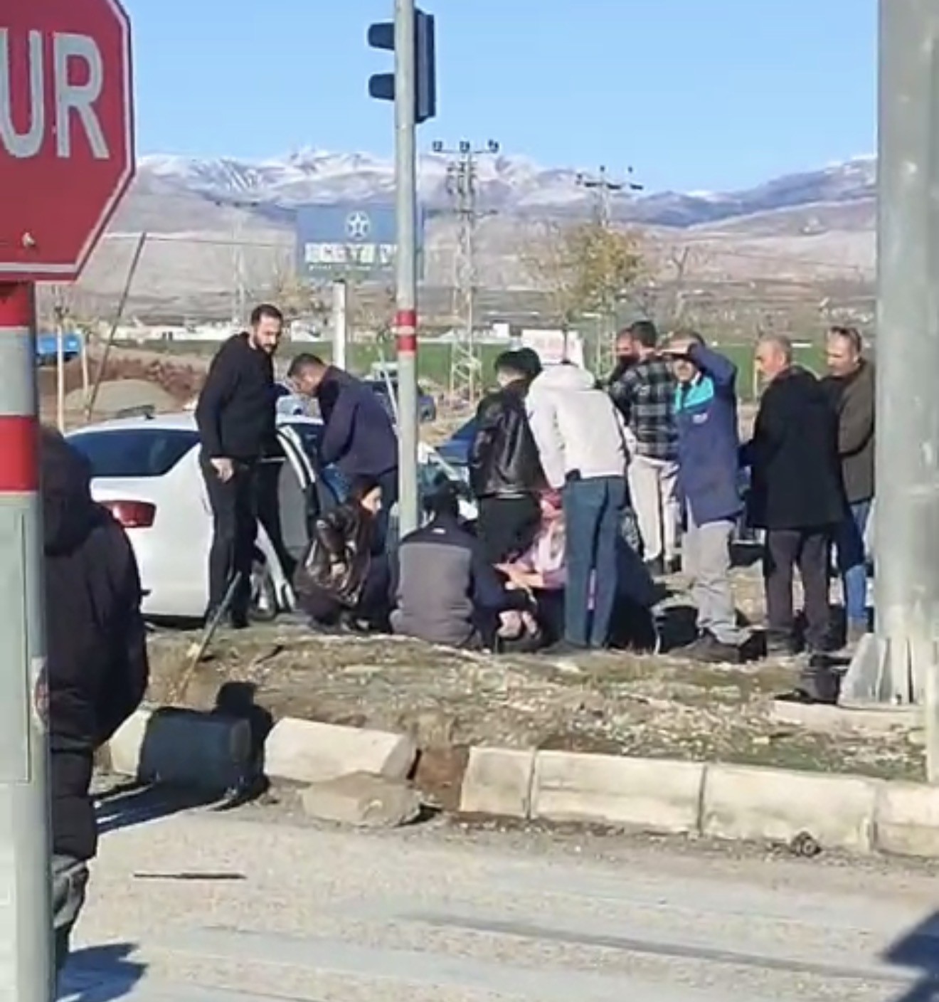 adiyamanda iki otomobil carpisti 1 olu 8 yarali 2 tpgyWLdQ