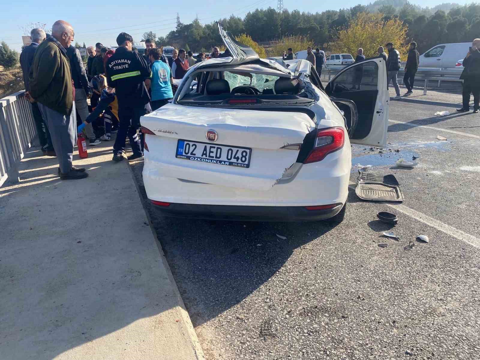 adiyamanda otomobiller carpisti 3 infaz koruma memuru yaralandi 3 witSCvIs