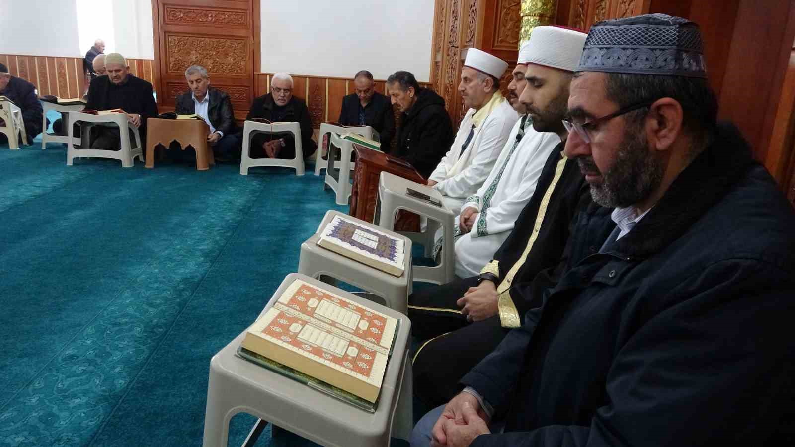 adiyamanda ramazan ile birlikte mukabele gelenegi basladi 0 Qbnr2lKI