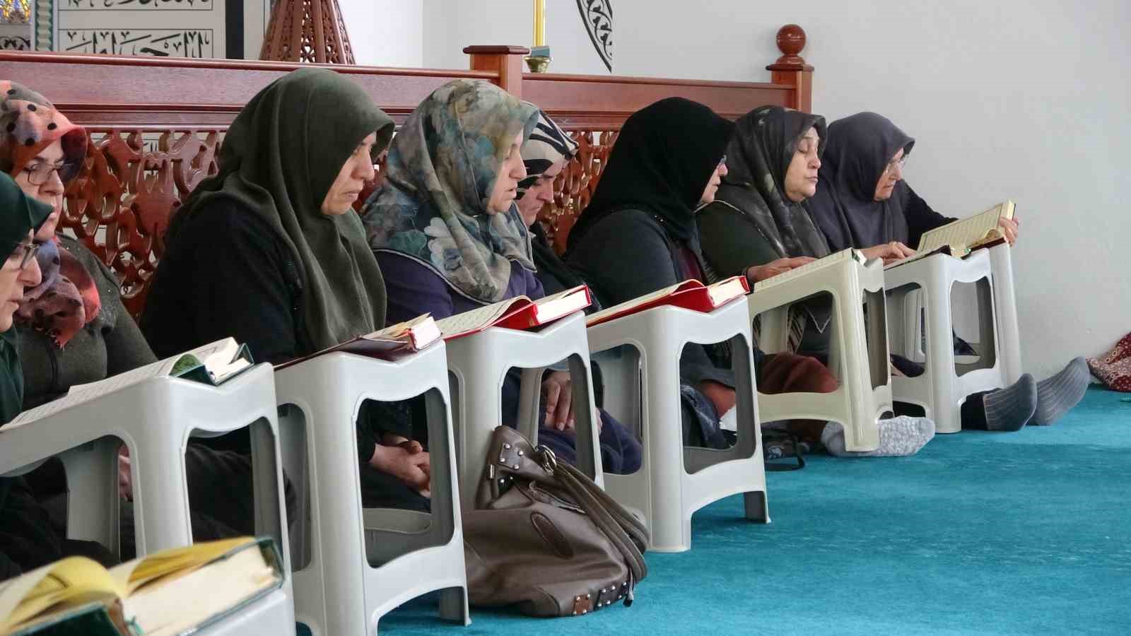 adiyamanda ramazan ile birlikte mukabele gelenegi basladi 2 MrlASdS2