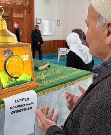 adiyamanda-sakal-i-serife-buyuk-ilgi-c5JyfOye.jpg