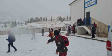 adiyamanin-3-ilcesinde-okullar-tatil-edildi-hMCejOlT.jpg