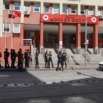 adliye-onunde-cinayetle-biten-husumetin-durusmasi-goruldu-bmqrXhGj.jpg