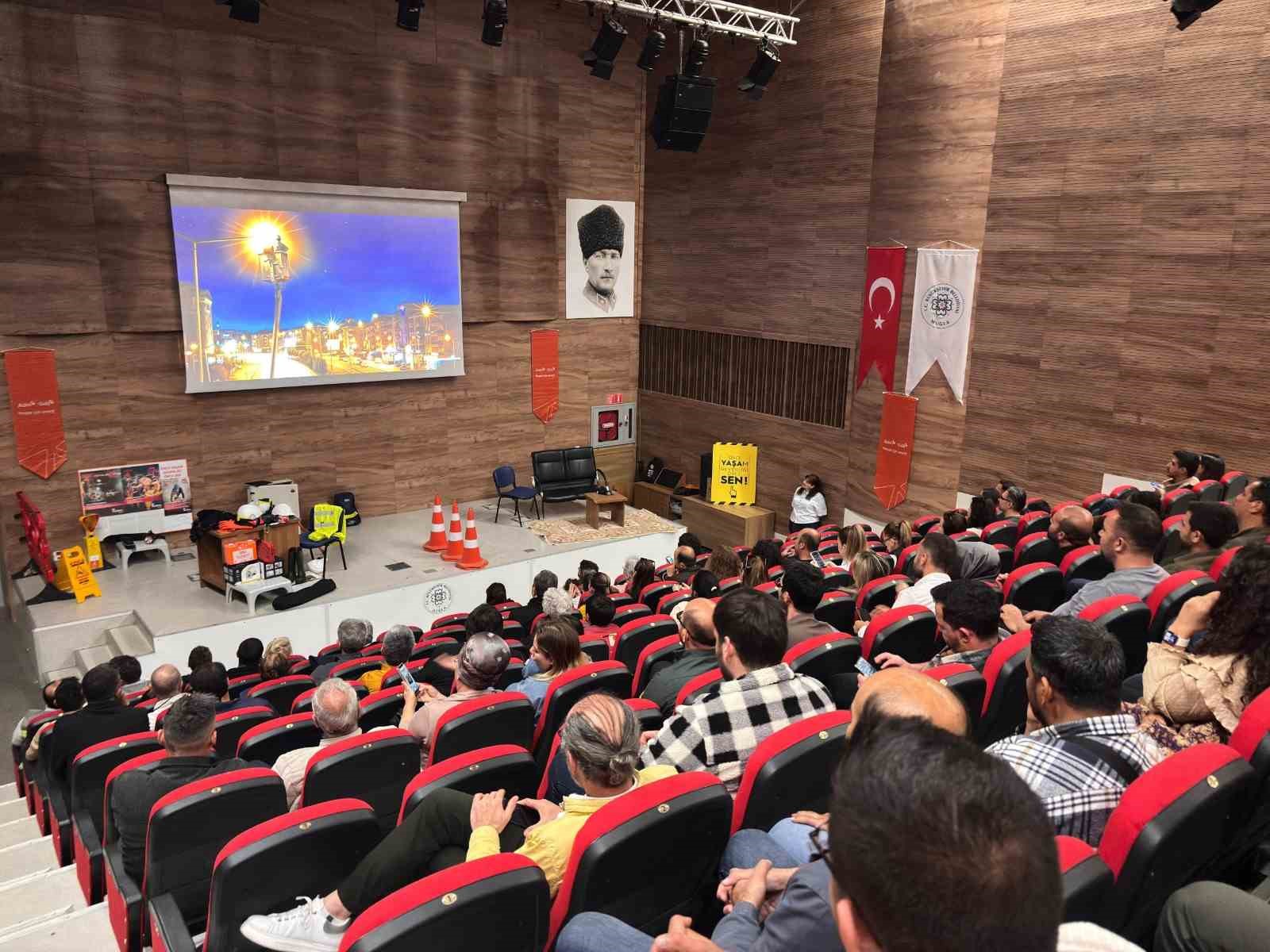 Adm ve Gdz’den iş güvenliğinde yeni farkındalık yaklaşımı: ‘Evde Bekleyenlerin Var’ 7 adm ve gdzden is guvenliginde yeni farkindalik yaklasimi evde bekleyenlerin var 3 KTb1gg9h