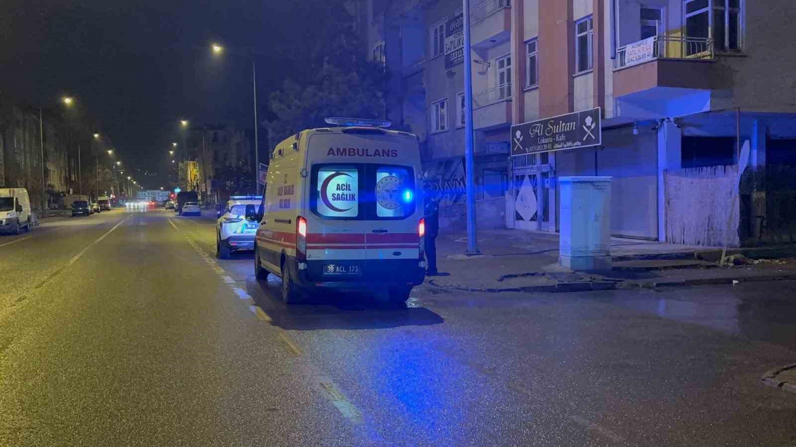 adres sorduktan sonra bicakladilar 1 yarali 2 LnHtuYgB