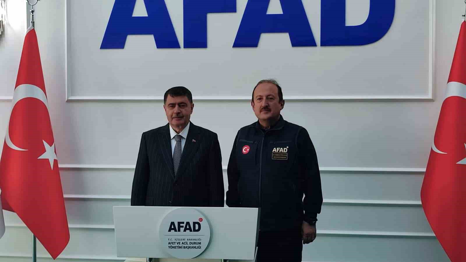 AFAD Başkanı Pehlivan: "Toplamda 102 bin 600 ton malzeme Gazze’ye ulaştırılmak üzere ülkemizden yola çıkartıldı" 5 afad baskani pehlivan toplamda 102 bin 600 ton malzeme gazzeye ulastirilmak uzere ulkemizden yola nR34wSAa