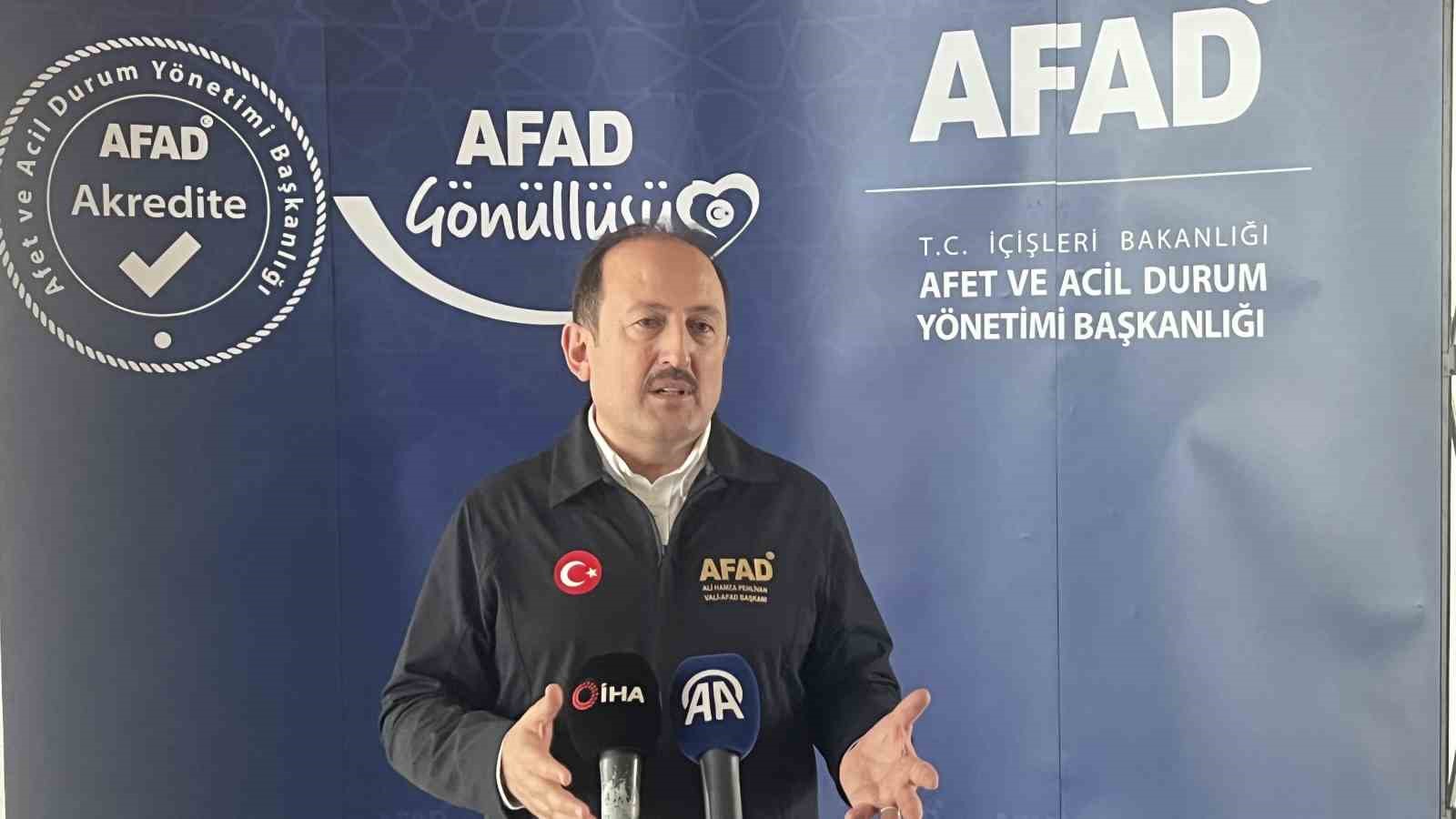 afad gonulluleri armalarini aldi 1 ZHs6gqIn