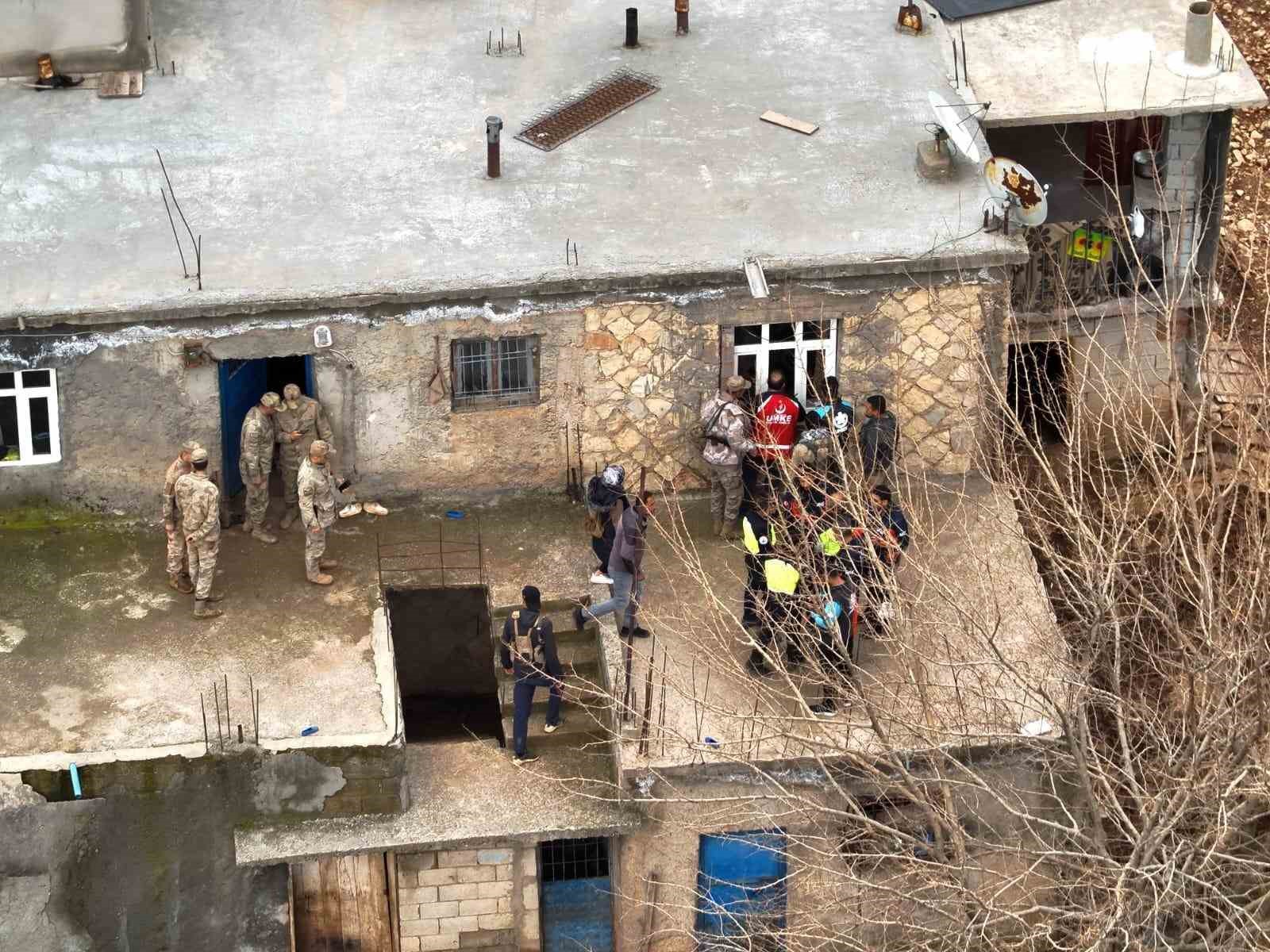 afad zamanla yaristi siirtte kaybolan 3 yasindaki kiz cocugundan mujdeli haber 4