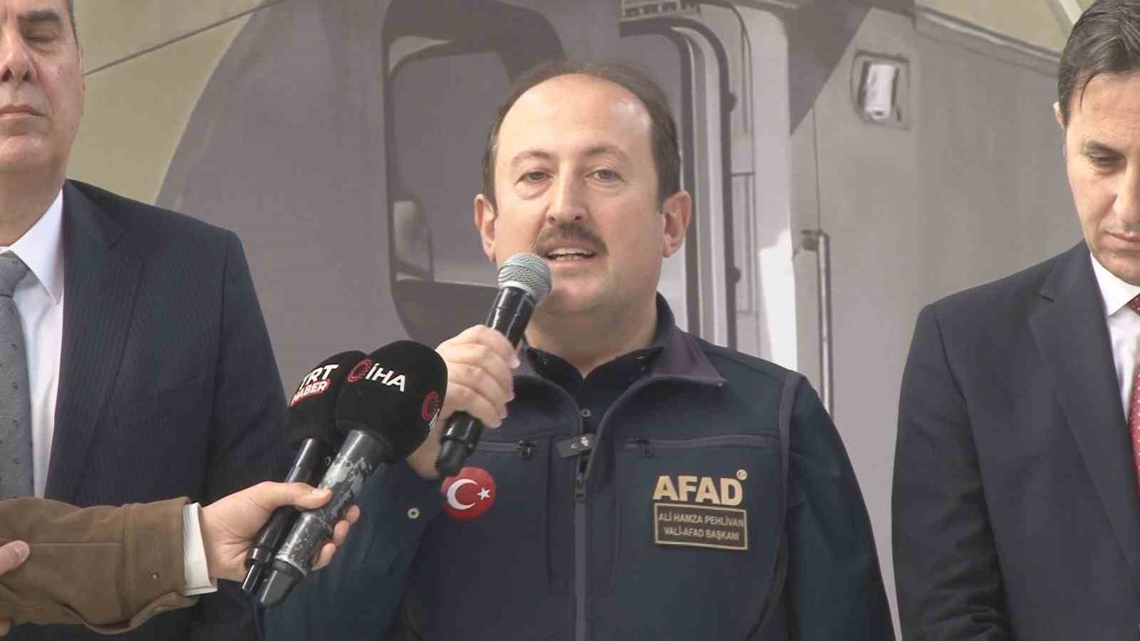 afadtan afganistana yardim eli 24 iyilik treni yola cikti 5 edHysH4m